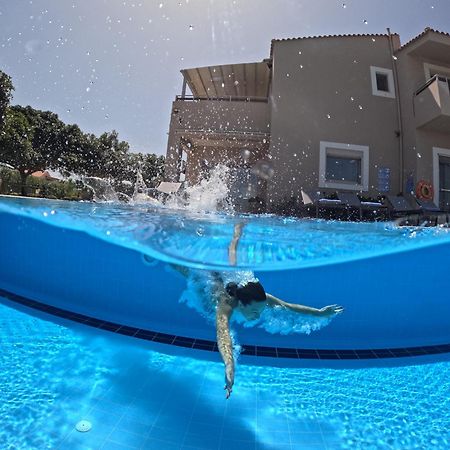 Four Seasons Private Villa - Seaview - Big Heated Pool - Gym - Sport Activities Goúvai Luaran gambar