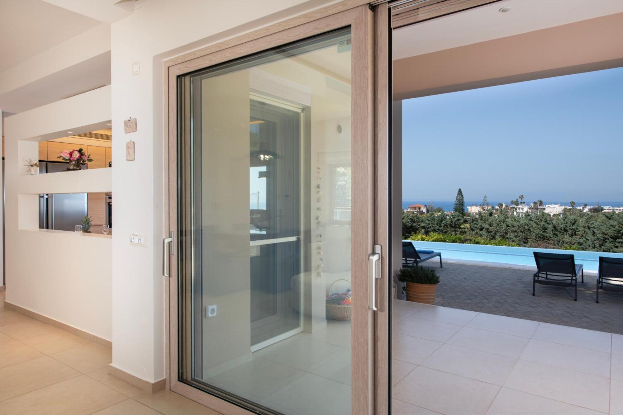 Four Seasons Private Villa - Seaview - Big Heated Pool - Gym - Sport Activities Goúvai Luaran gambar