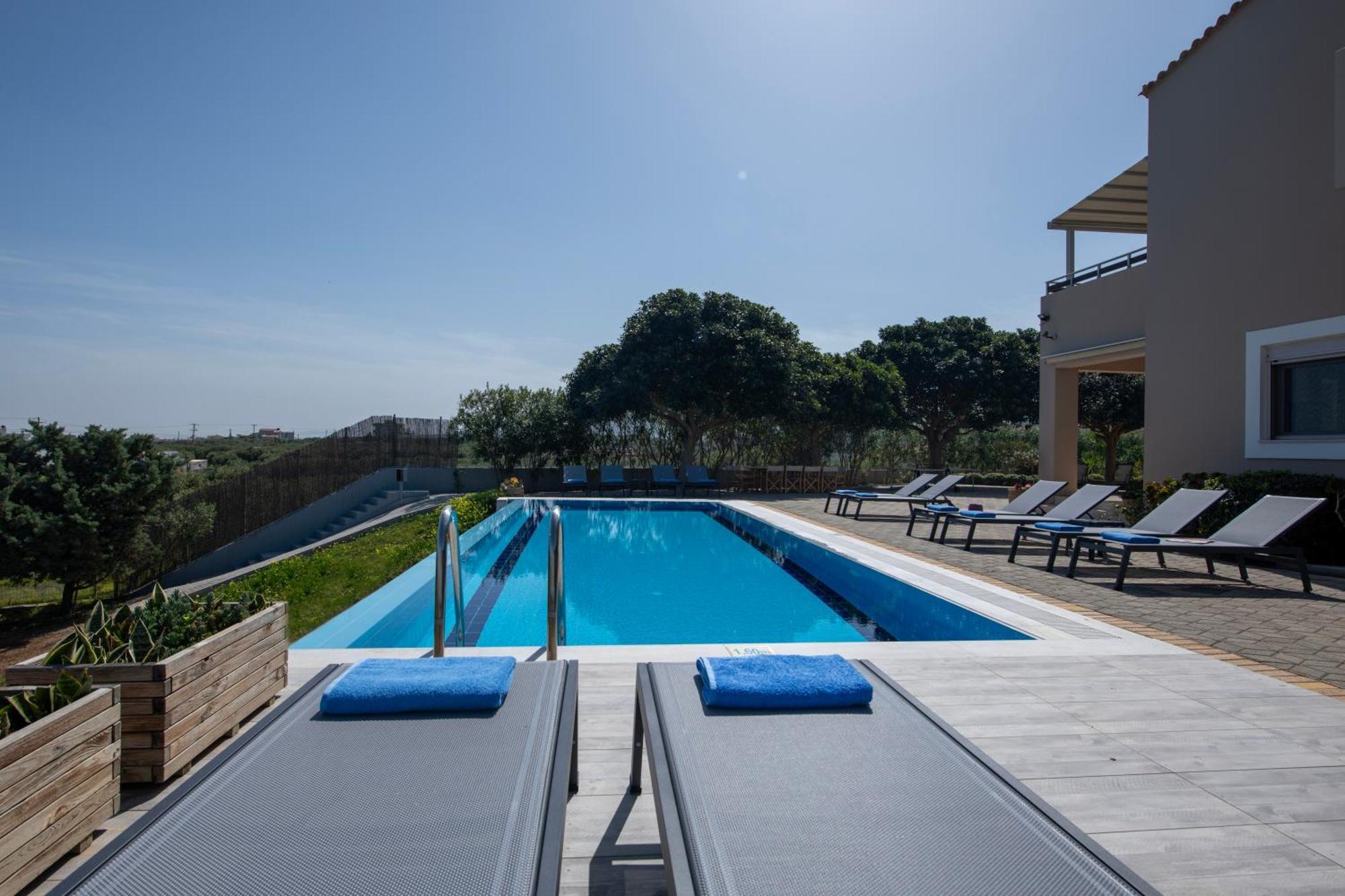 Four Seasons Private Villa - Seaview - Big Heated Pool - Gym - Sport Activities Goúvai Luaran gambar